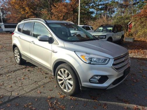 2019 Ford Escape SEL
