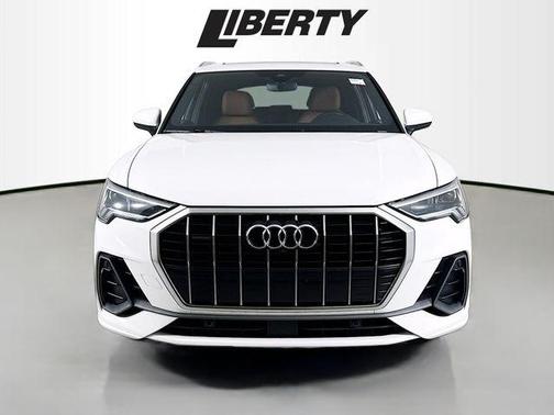 2023 Audi Q3 45 S line Premium