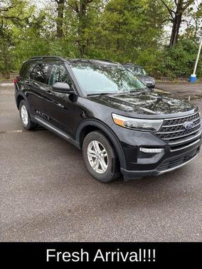 Agate Black Metallic 2023 Ford Explorer XLT