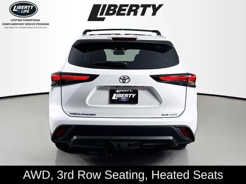 2024 Toyota Highlander XLE