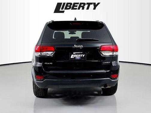 2021 Jeep Grand Cherokee Laredo E