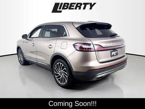 2020 Lincoln Nautilus Reserve