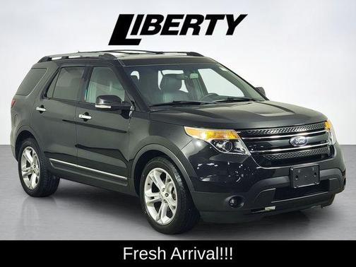 Tuxedo Black Metallic 2013 Ford Explorer Limited