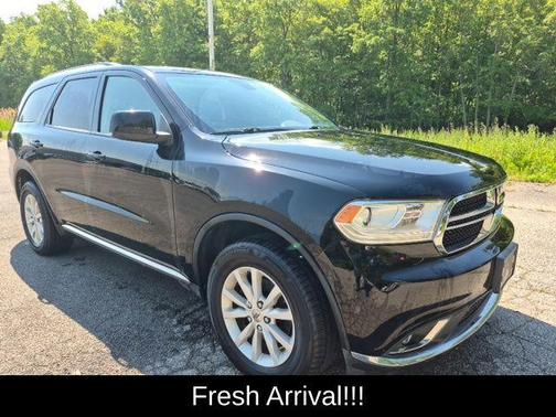 DB Black Crystal Clearcoat 2019 Dodge Durango SXT Plus