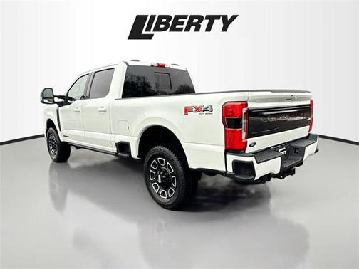 2025 Ford F-350 Platinum