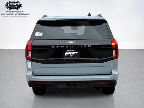 Glacier Gray Metallic 2026 Ford Expedition Max Active