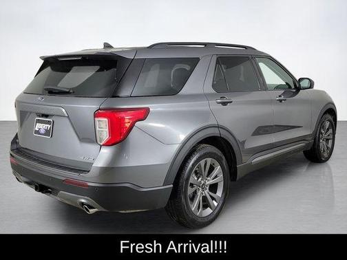 Carbonized Gray Metallic 2021 Ford Explorer XLT
