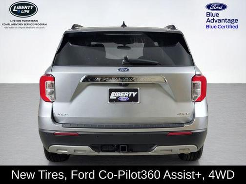 Iconic Silver Metallic 2023 Ford Explorer XLT