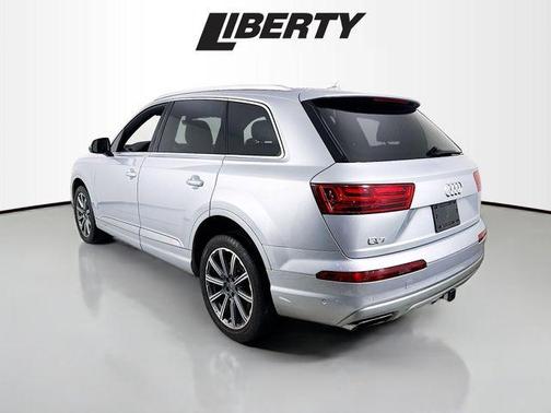 2019 Audi Q7 55 Prestige