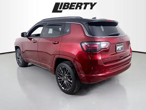 2022 Jeep Compass Altitude