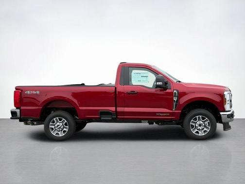 2025 Ford F-250 XLT