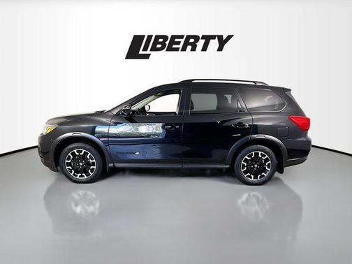 2019 Nissan Pathfinder SL