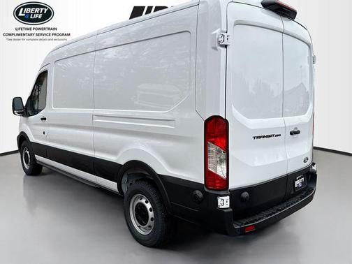2026 Ford Transit-250 148 WB Medium Roof Cargo