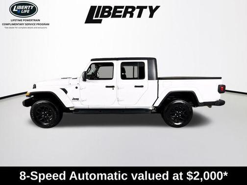 2022 Jeep Gladiator Sport