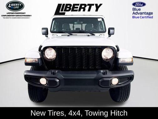 2022 Jeep Gladiator Sport