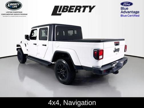 2022 Jeep Gladiator Sport
