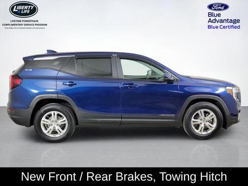 Marine Metallic 2022 GMC Terrain SLE