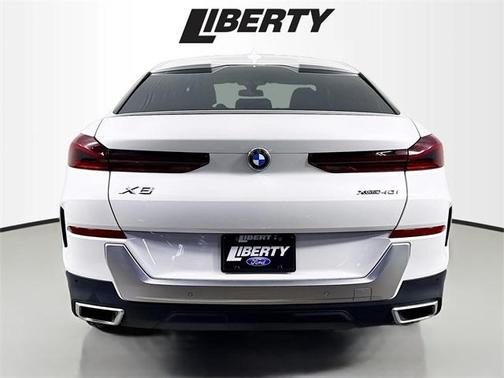 2021 BMW X6 xDrive40i