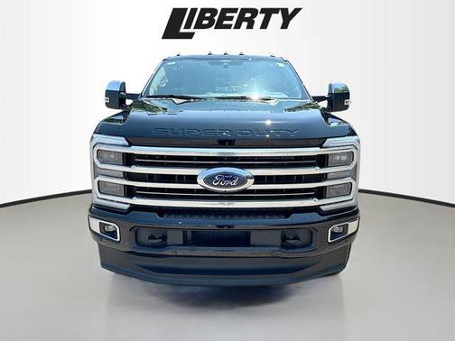 2025 Ford F-350 Platinum