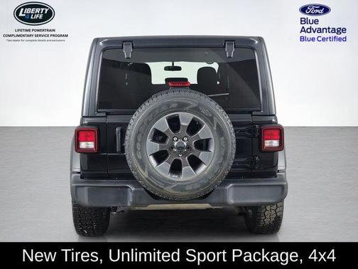Black Clearcoat 2021 Jeep Wrangler Unlimited Sport