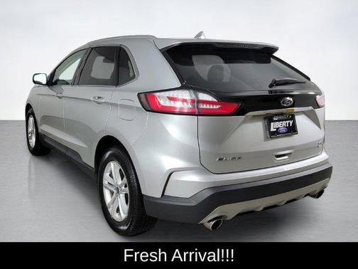 Ingot Silver Metallic 2019 Ford Edge SEL