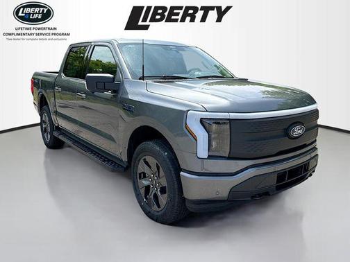 2025 Ford F-150 Lightning Flash