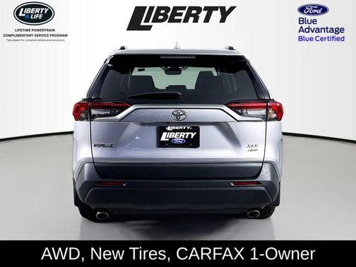 2022 Toyota RAV4 XLE