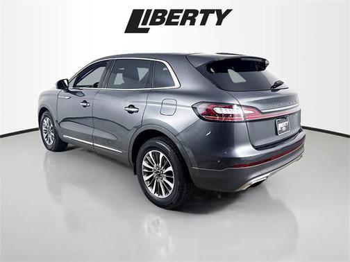 2020 Lincoln Nautilus Reserve