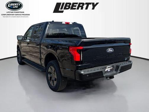 2025 Ford F-150 Lightning Flash
