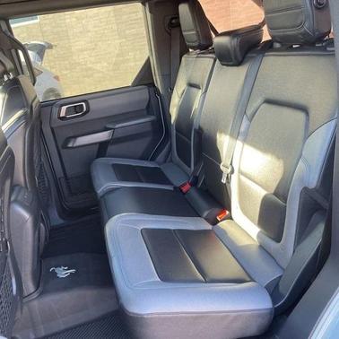 Photo 6 of 6 of 2021 Ford Bronco Black Diamond