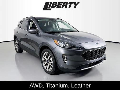 2022 Ford Escape Titanium