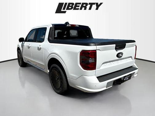 2025 Ford Maverick Lobo