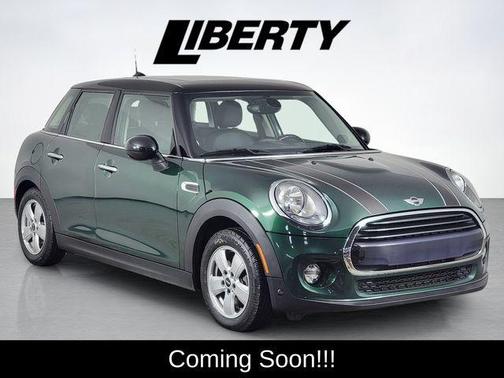 2016 MINI Hardtop Cooper