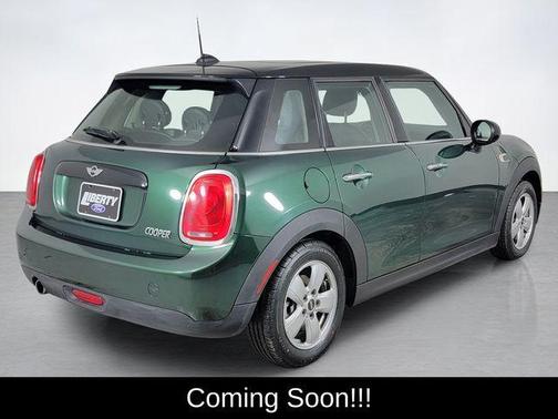 2016 MINI Hardtop Cooper