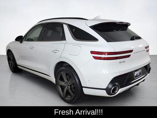 Alta White 2024 Genesis GV70 2.5T