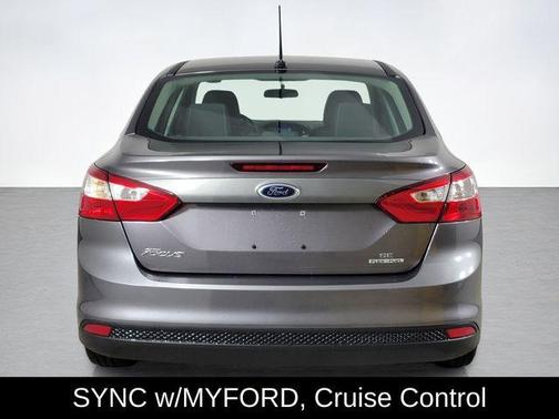 Sterling Gray Metallic 2014 Ford Focus SE