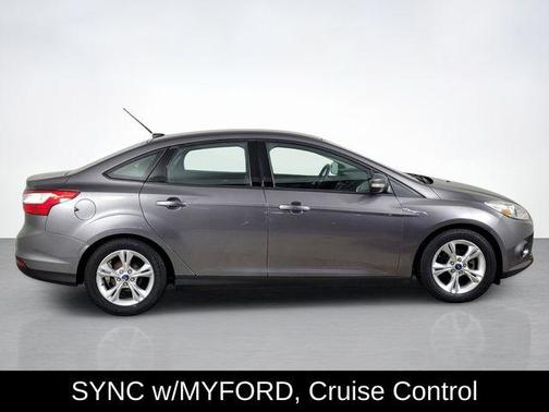 Sterling Gray Metallic 2014 Ford Focus SE