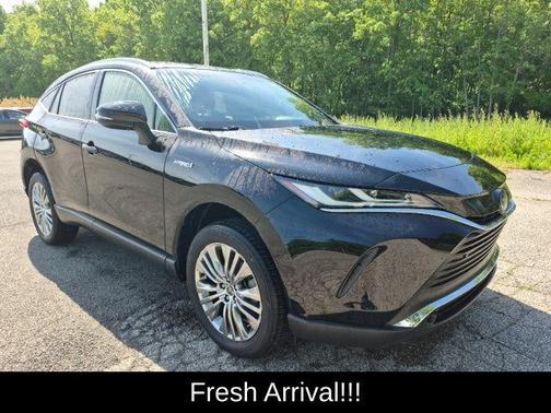 Black 2021 Toyota Venza XLE