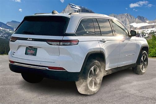 2024 Jeep Grand Cherokee 4xe Base