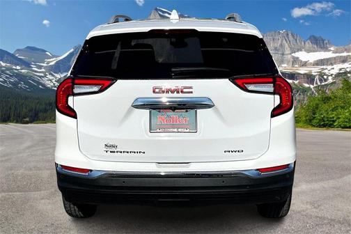 2023 GMC Terrain SLT