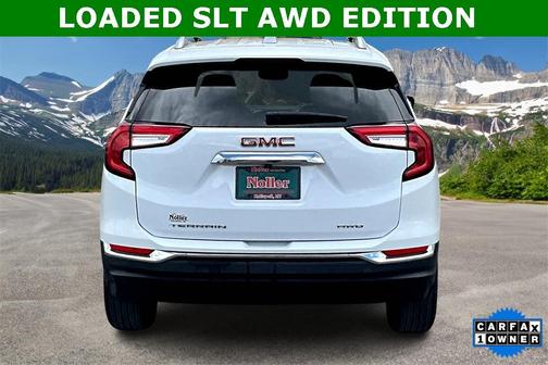 2024 GMC Terrain SLT