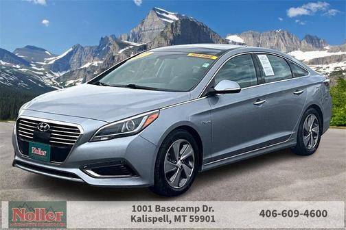 2017 Hyundai SONATA Hybrid Limited