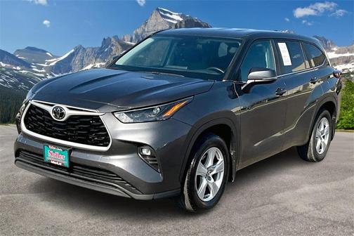 2024 Toyota Highlander LE