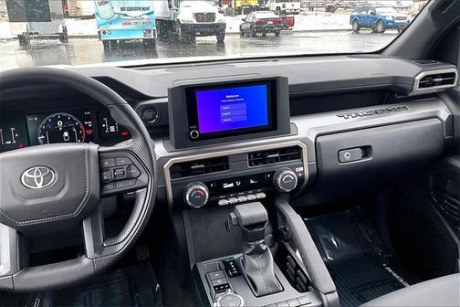 2025 Toyota Tacoma SR5