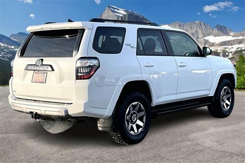 2024 Toyota 4Runner TRD Off Road