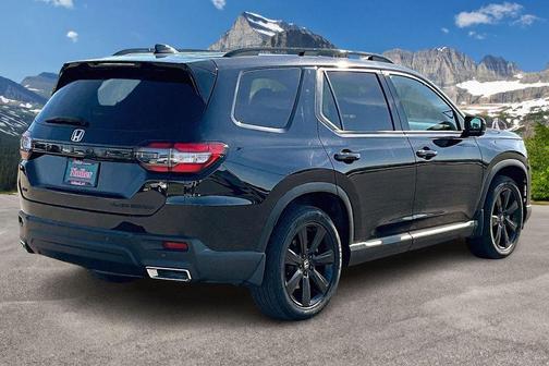 Crystal Black Pearl 2025 Honda Pilot Black Edition