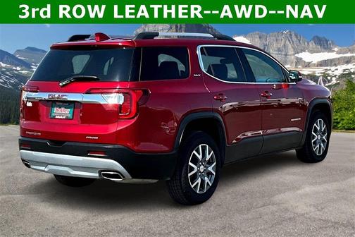 2023 GMC Acadia SLT