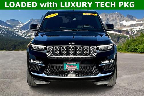 2023 Jeep Grand Cherokee Summit