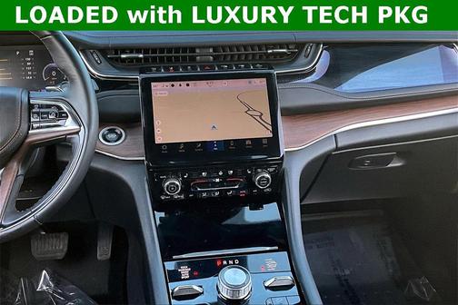 2023 Jeep Grand Cherokee Summit
