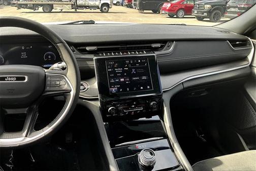 2024 Jeep Grand Cherokee L Laredo